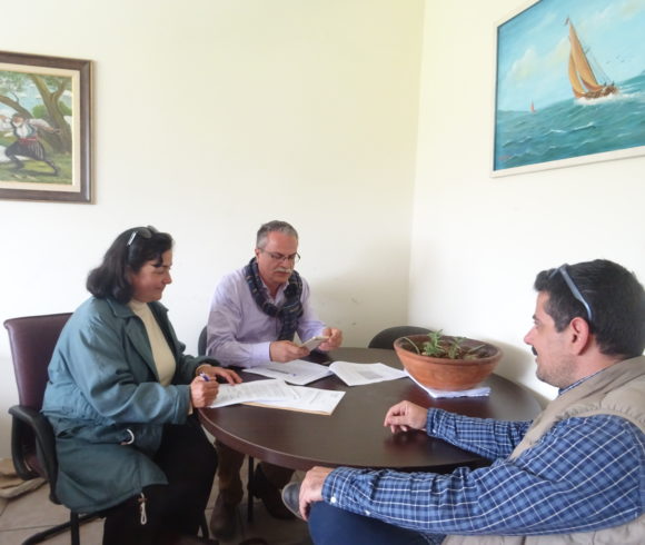 Υπογραφή 2- Συμβάσεων Έργων Οδοποιίας στο Δήμο Πλατανιά Υπογραφή 2- Συμβάσεων Έργων Οδοποιίας στο Δήμο Πλατανιά