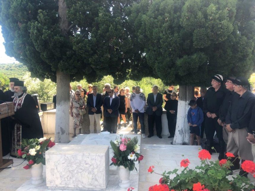 Φόρο Τιμής Από Το Δήμο Πλατανιά Στους Εκτελεσθέντες Στο Κοντομαρί Στη Μάχη Της Κρήτης