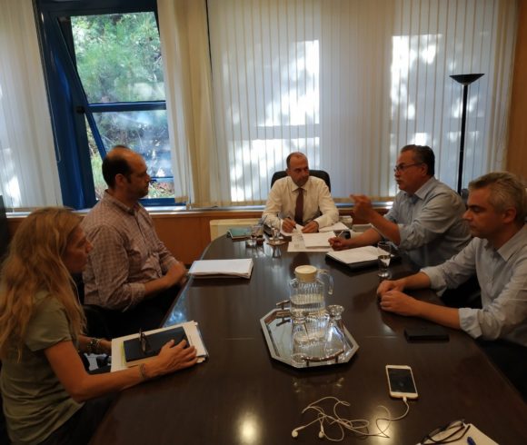 Συνάντηση Δημάρχου Πλατανιά Γ. Μαλανδράκη με το Γ.Γ. Υποδομών & Μεταφορών Γ.Καραγιάννη Συνάντηση Δημάρχου Πλατανιά Γ. Μαλανδράκη με το Γ.Γ. Υποδομών & Μεταφορών Γ.Καραγιάννη