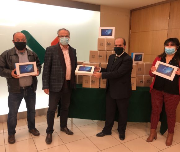 Χορηγία  100 Tablet Από Την Τράπεζα Χανίων, Στο Δήμο Πλατανιά