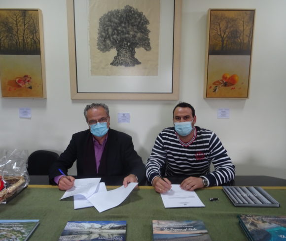 Υπογραφή Σύμβασης  Για Την Αποκατάσταση Παραλιακής Οδού, Στη Δε Κολυμβαρίου, Δήμου Πλατανιά