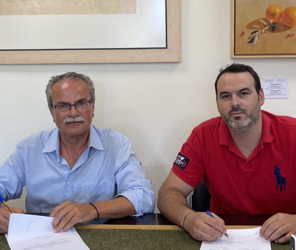 Υπογραφή σύμβασης του έργου «Επείγουσες εργασίες κατασκευής τεχνικών έργων για την αποκατάσταση από τις καταστροφές στη δημοτική οδοποιία της ΔΕ Βουκολιών», προϋπολογισμού μελέτης 1.500.000,00 €