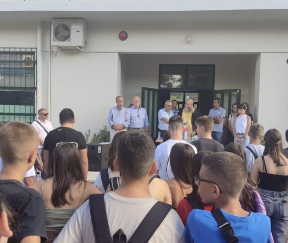 Πραγματοποιήθηκε ο Αγιασμός στις Σχολικές Μονάδες του Δήμου Πλατανιά για την έναρξη του  νέου Σχολικού Έτους.