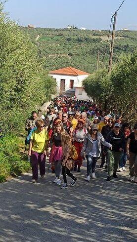 Συνεχίζονται οι πεζοπορικές διαδρομές του Δήμου Πλατανιά. Την Κυριακή 7 Απριλίου στον Βατόλακκο της Δ.Ε Μουσούρων η επόμενη.